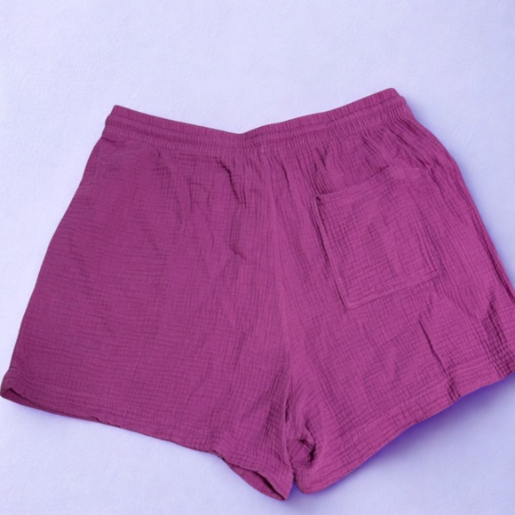 Cotton Gauze High Rise Short - Picture 6 of 7